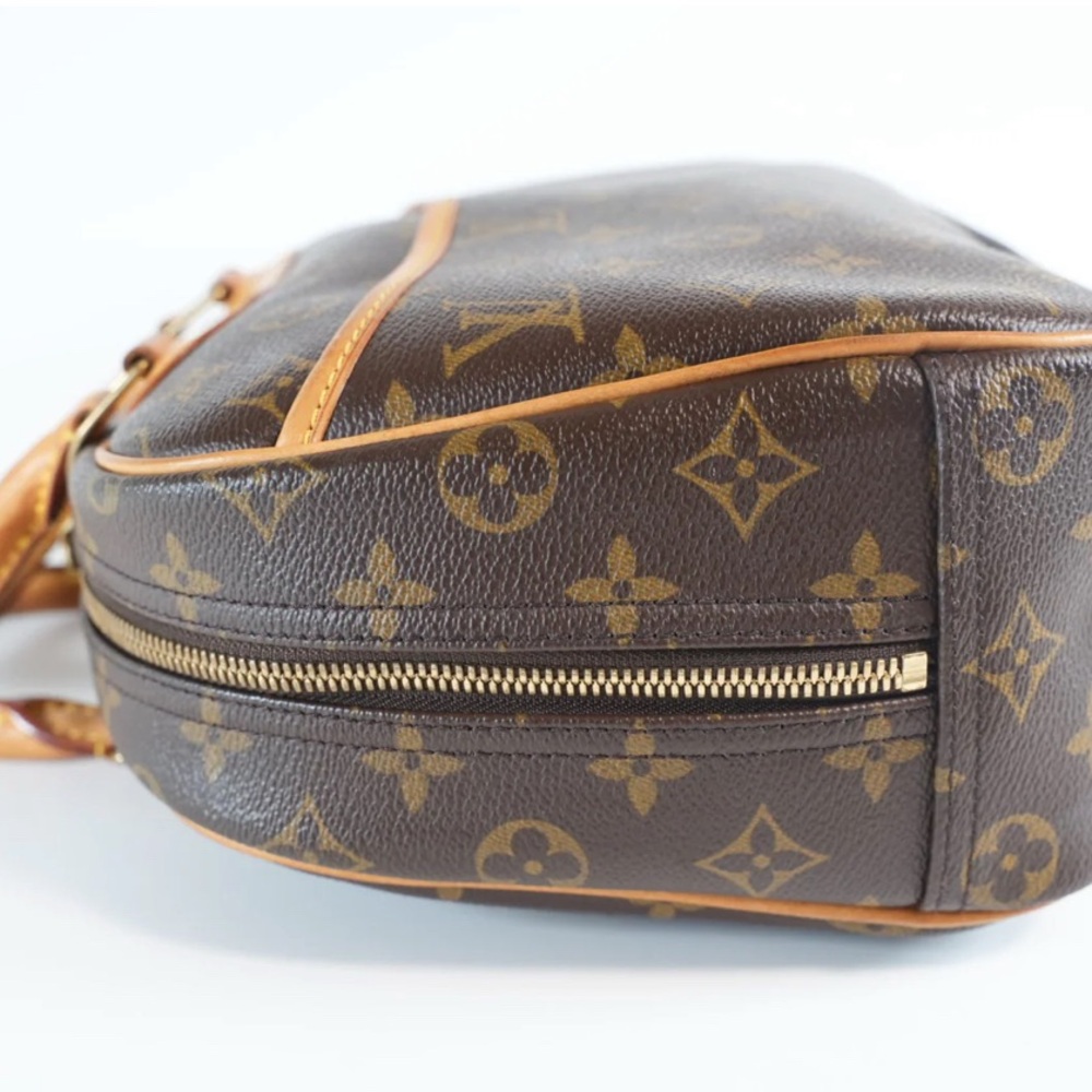 🎉 24 Hour Sale 💯Authentic LOuis Vuitton Trouville Handbag 👜 - Picture 4 of 15